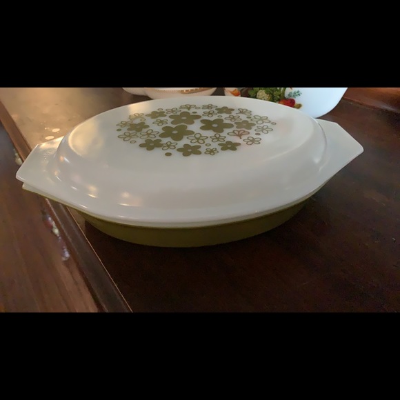 Pyrex Spring Blossom (1972-1978) 441, 403 and 043 - Picture 2 of 2